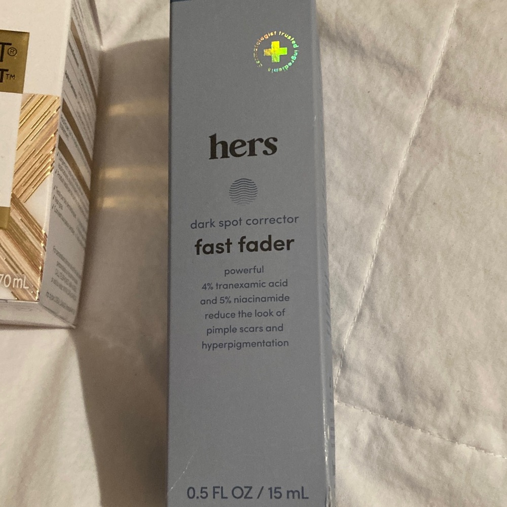 L’Oréal night cream, “hers” , Burt’s bees , Arches&Halos - Picture 3 of 5